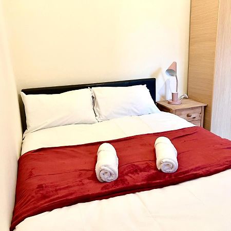Aldgate Holiday Rooms Londra Exterior foto