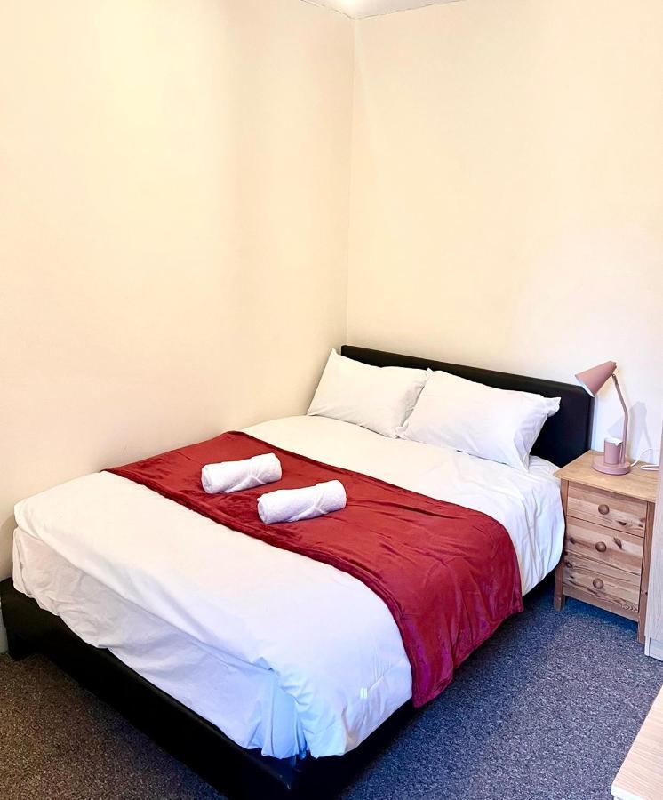 Aldgate Holiday Rooms Londra Exterior foto