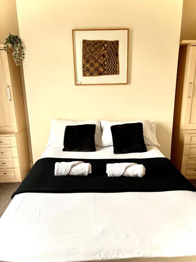 Aldgate Holiday Rooms Londra Exterior foto