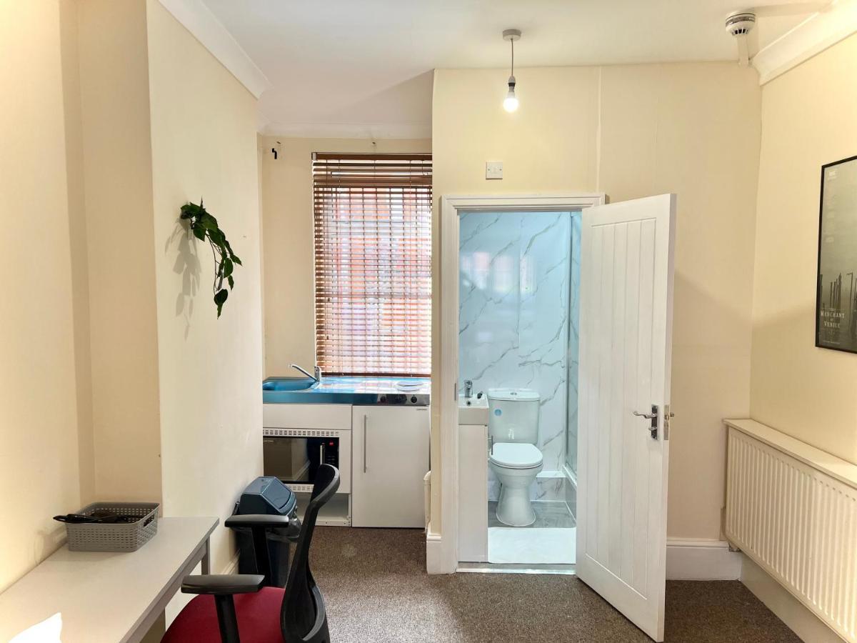 Aldgate Holiday Rooms Londra Exterior foto
